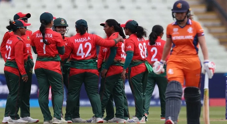 নারী ক্রিকেট দলকে যুব ও ক্রীড়া প্রতিমন্ত্রীর অভিনন্দন